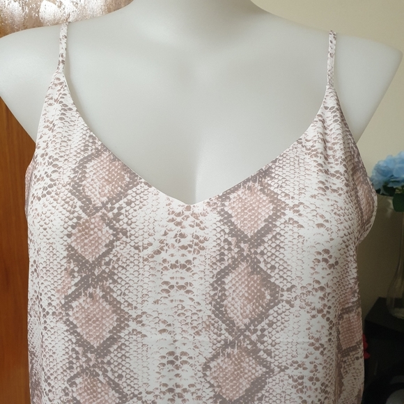 Just Jeans AU-16 White/Brown Print Sleeveless Singlet Top Tee NWOT - Picture 3 of 10